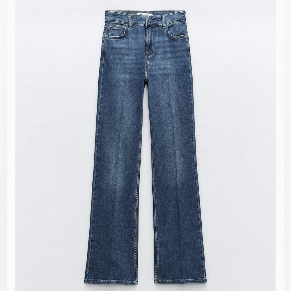 Zara flare Z1975 Jeans with a high waist